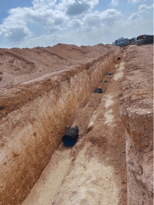 Canalisations PEHD à double paroi pour réseau d’assainissement gravitaire – chantier au Mali